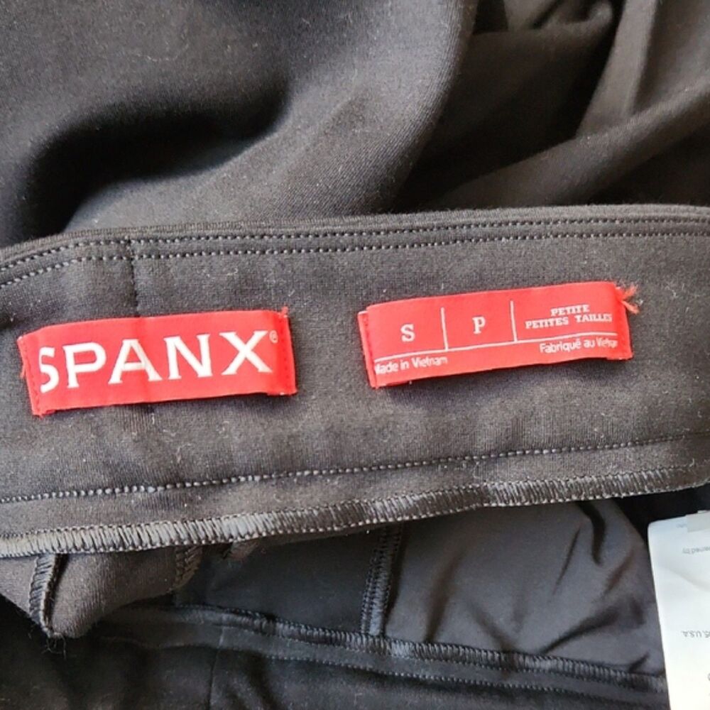 NWT SPANX Ponte Pleated Tapered Ankle Pant, Classic Black, Size S Petite, 22130Q - Picture 5 of 11